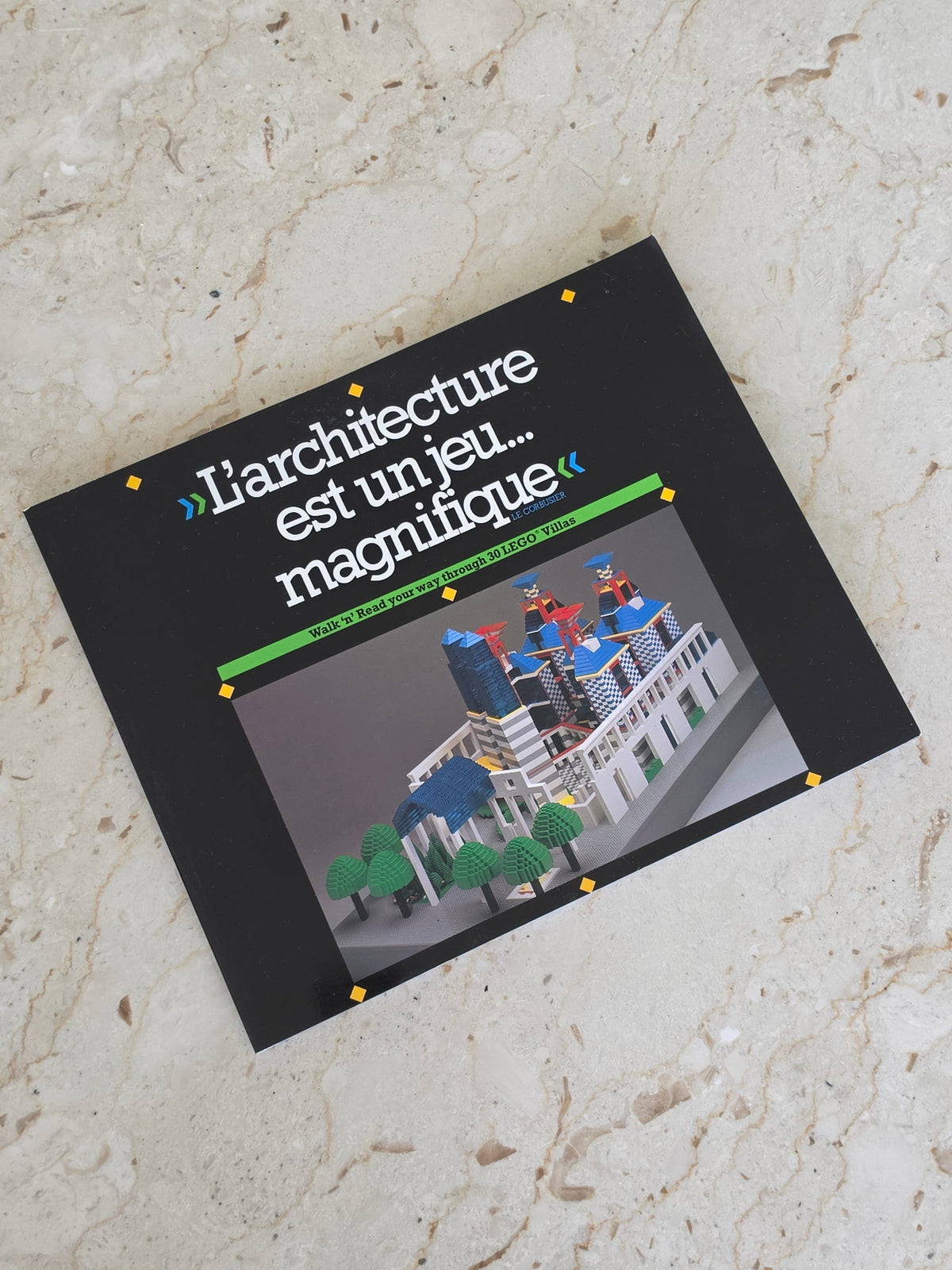 Vintage 1986 LEGO L’Architecture est un Jeu Magnifique Exhibition Catalog